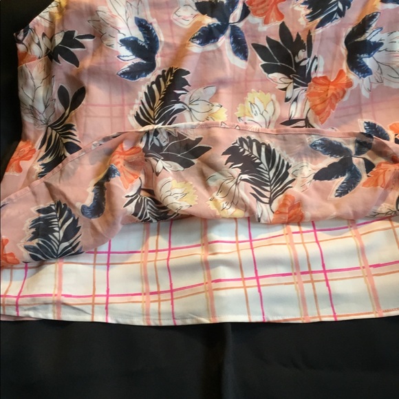 a•n•deawy spaghetti strap tank top Cami. - Picture 5 of 6